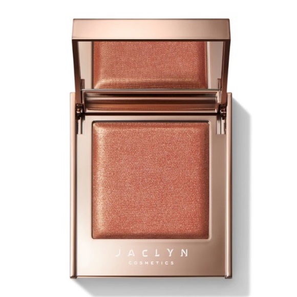 Jaclyn Cosmetics - Turned On -Shimmer Rose Gold Blush/Highlighter - Picture 1 of 5